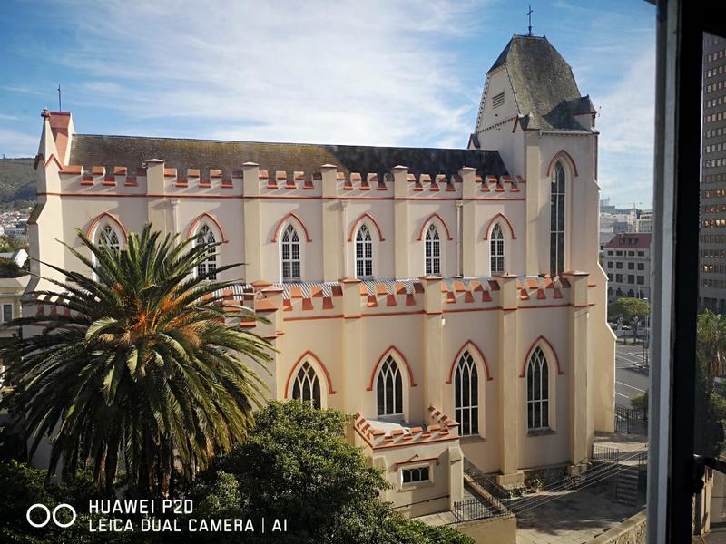 1 Bedroom Property for Sale in Gardens Western Cape